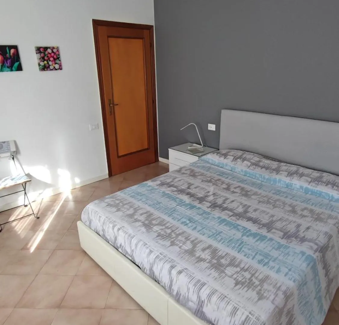 Ampio Bilocale Con Giardino Apartment Riccione Italy